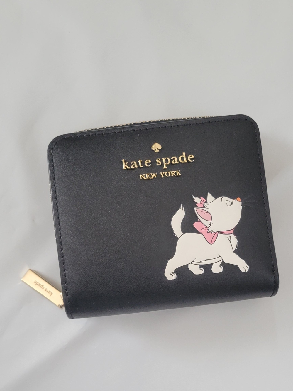kate spade Black Small Wallet with Disney Aristocats